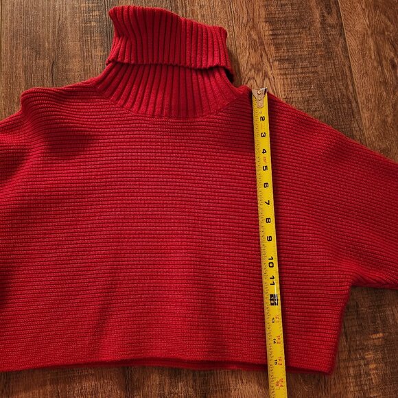 New House of Harlow 1960 Cropped Turtleneck Sweater in Red Size Medium - Picture 6 of 7
